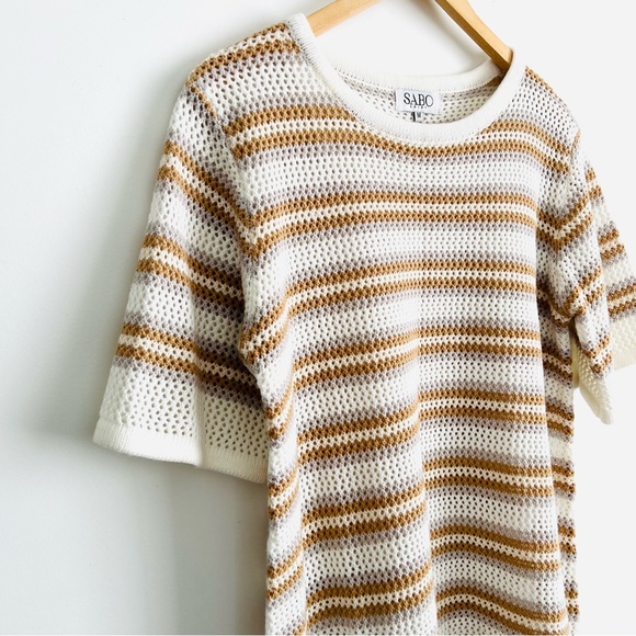 Sabo Skirt Open Knit Top - Picture 3 of 7